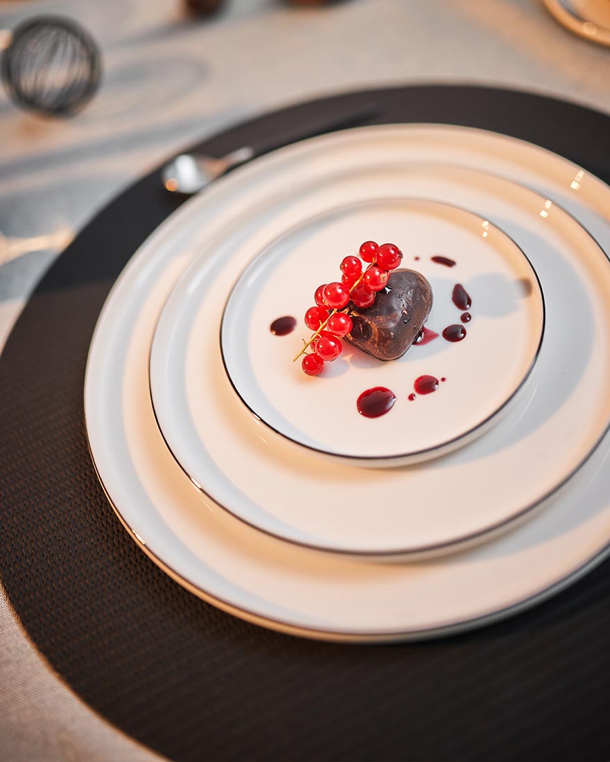 festlich gedeckt mit oco ligne noire & coppa kuro